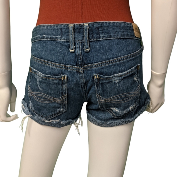 Abercrombie & Fitch New York Denim Short Shorts in Blue, W25 - Picture 2 of 8